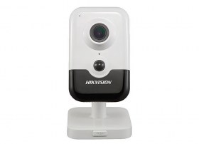 Відеокамера DS-2CD2423G0-IW